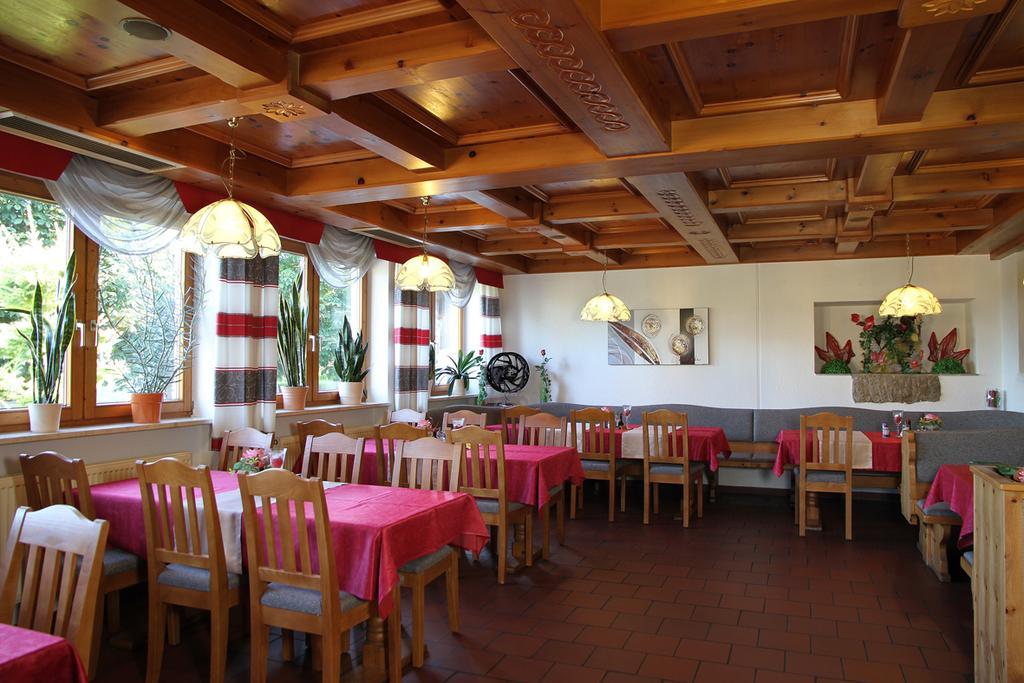 Gasthof-Hotel Dilger Rattenberg Екстер'єр фото